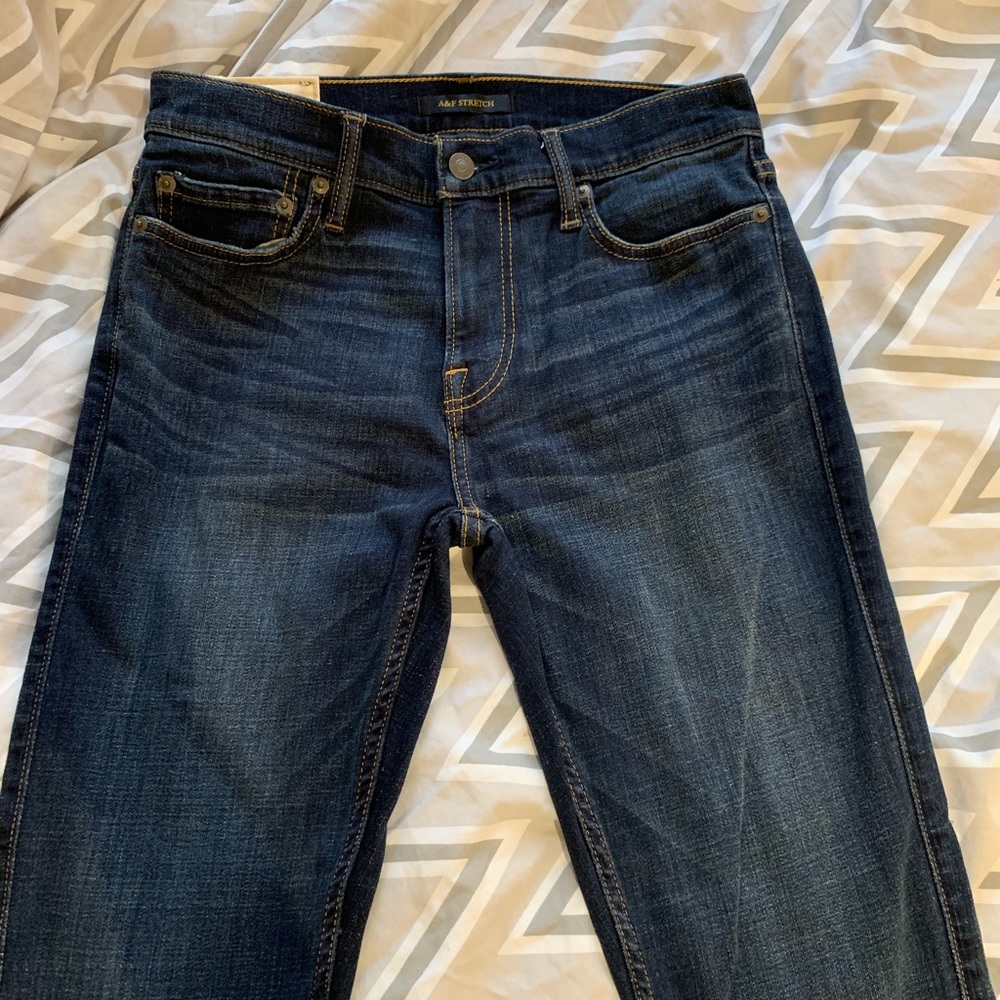 Abercrombie & Fitch skinny jeans. Stretchy fabric.